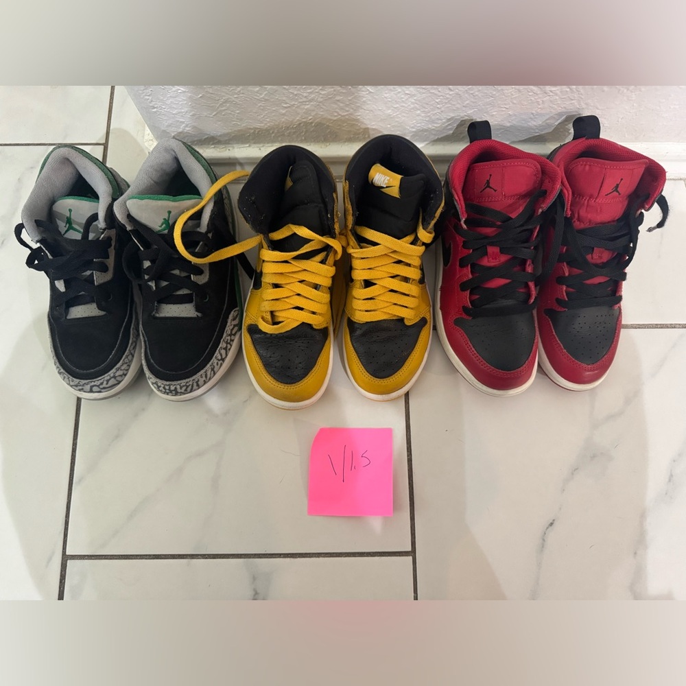 Nike Kids Shoes - Black, Yellow, Red